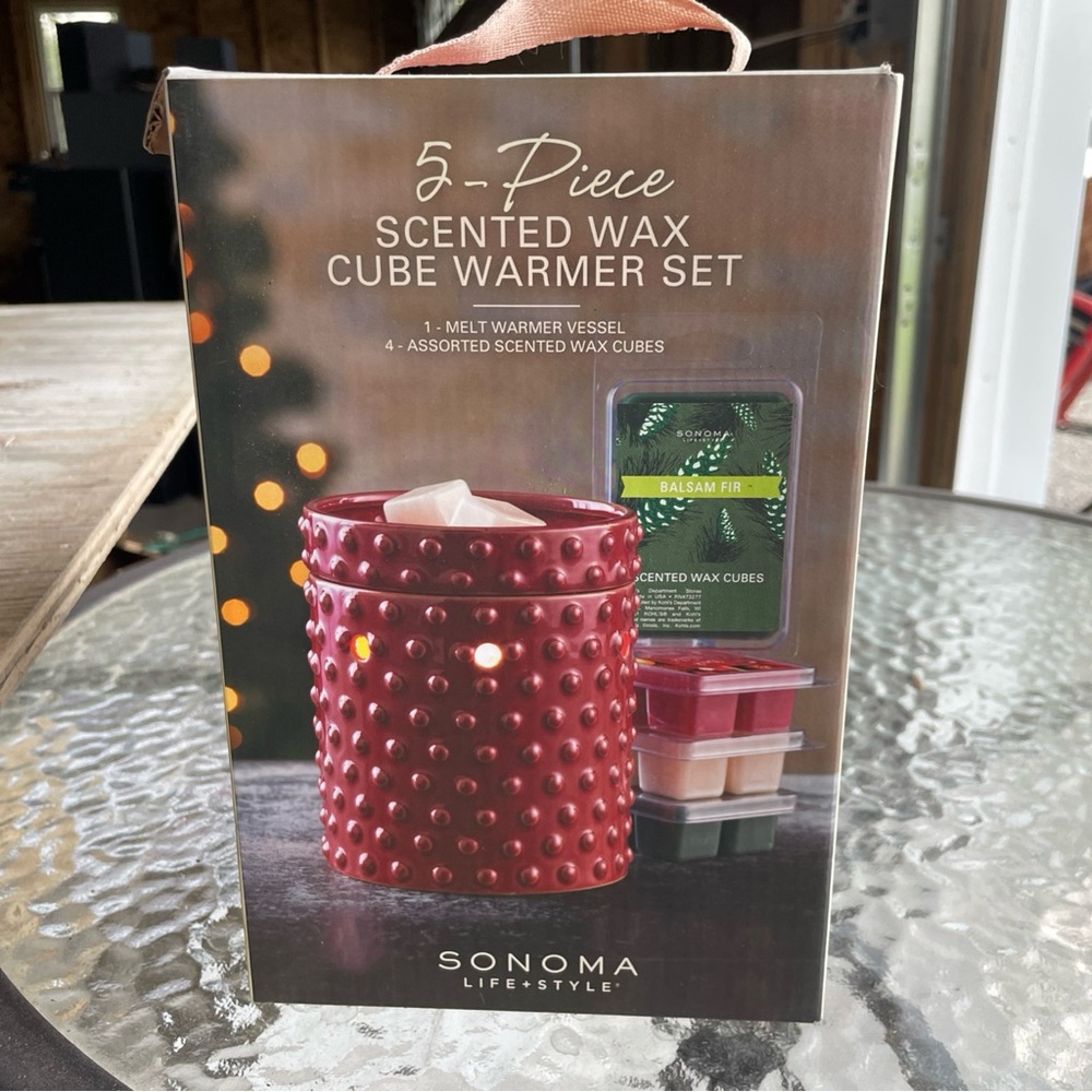 Sonoma Red Wax Warmer with Scented Cubes